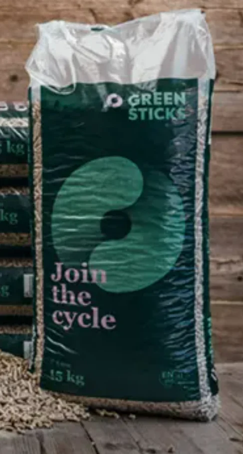 greensticks-holzpellets-als-sackware-990-kg-auf-pa.webp Eichenholz-Pellets ENplus A1 960kg 15kg Saecke Made in Germany – Image 1